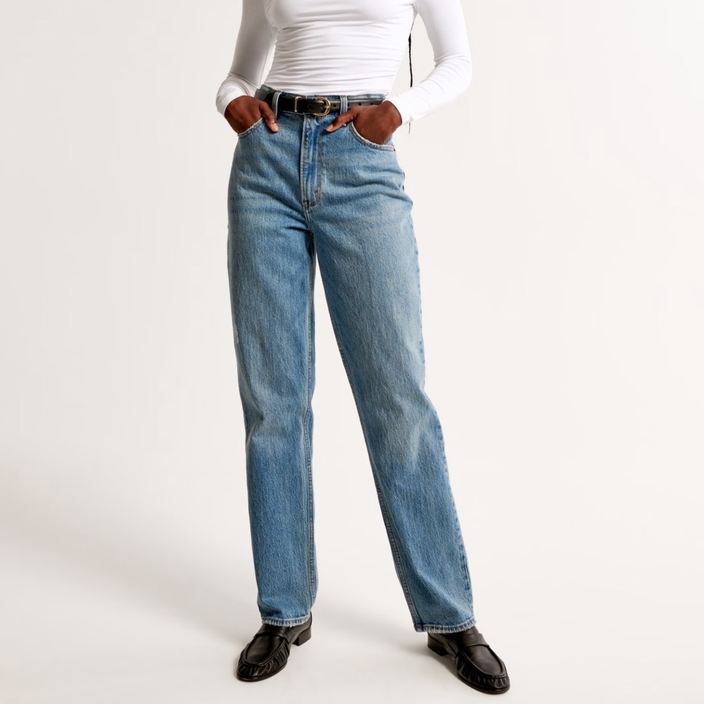 90s Straight Ultra High Rise - Medium Wash